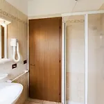 Lecci Lido Altanea Apartamento *
