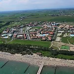 Lecci Lido Altanea Apartamento *