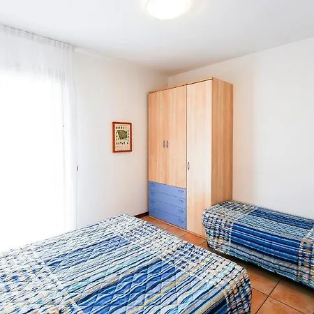 Appartamento Lecci Lido Altanea