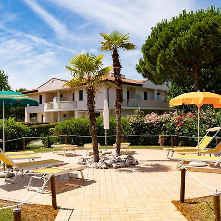 Lecci Lido Altanea Apartman