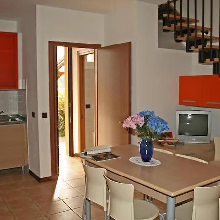 Lecci Lido Altanea Каорле