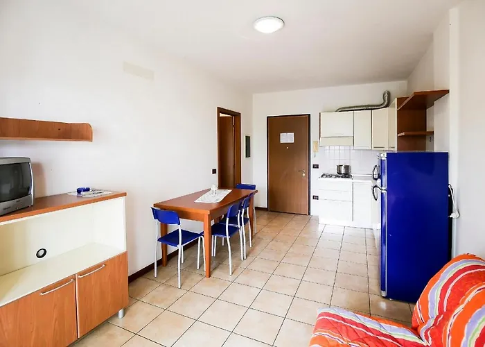 Apartament Lecci Lido Altanea