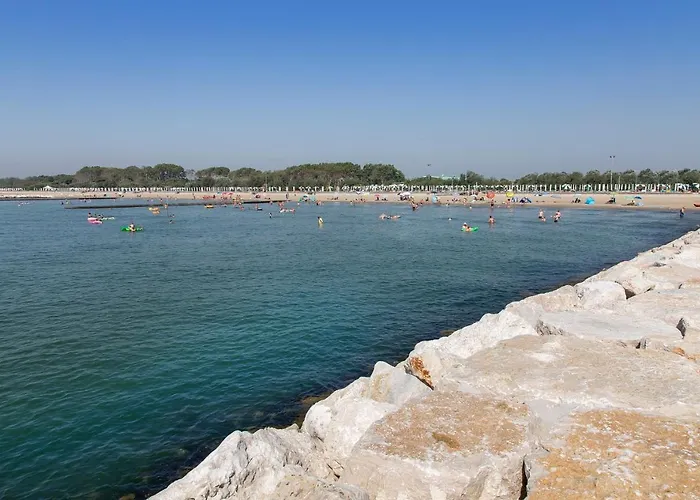 Apartament Lecci Lido Altanea