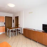 Lecci Lido Altanea *