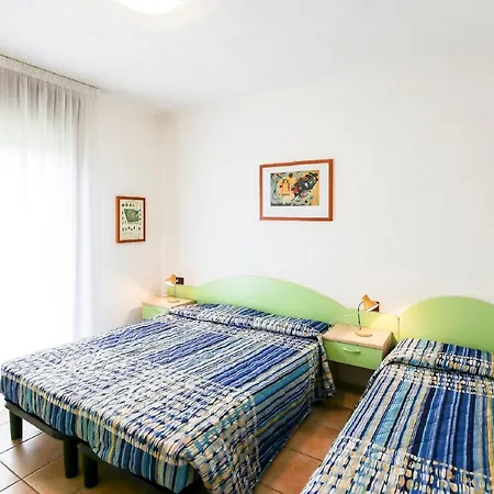 Lecci Lido Altanea Appartement
