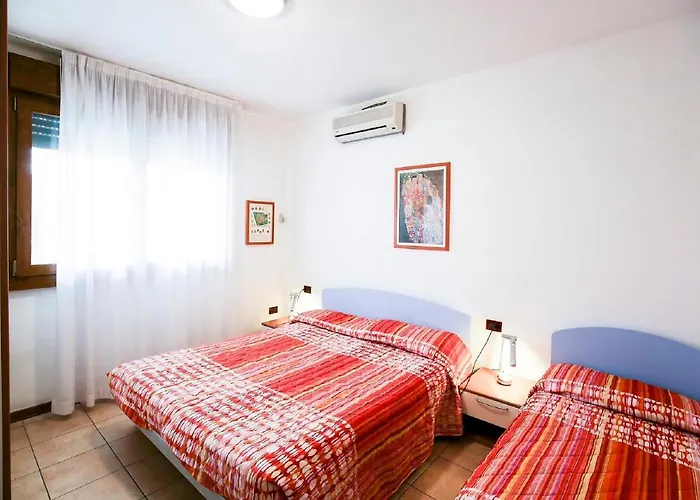 Lecci Lido Altanea *