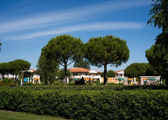 Lecci Lido Altanea Apartmán *