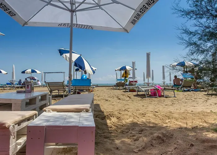 Lecci Lido Altanea *